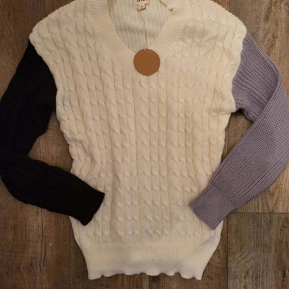 BiBi Sweater, Size L
